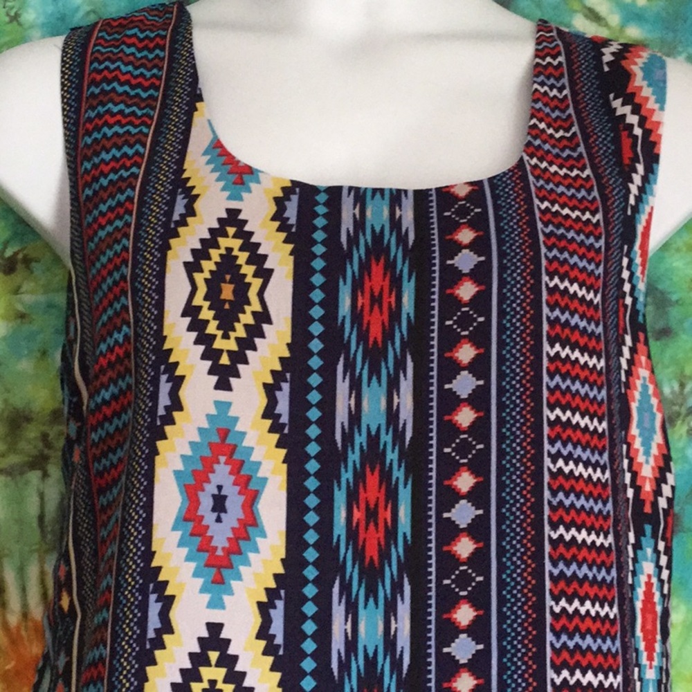 Aztec Print Tank Top - Picture 6 of 7
